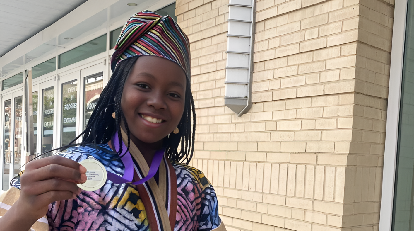 Nigerian Girl from IDP Camp Wins Silver Medal at US Tournament – Secures Scholarship